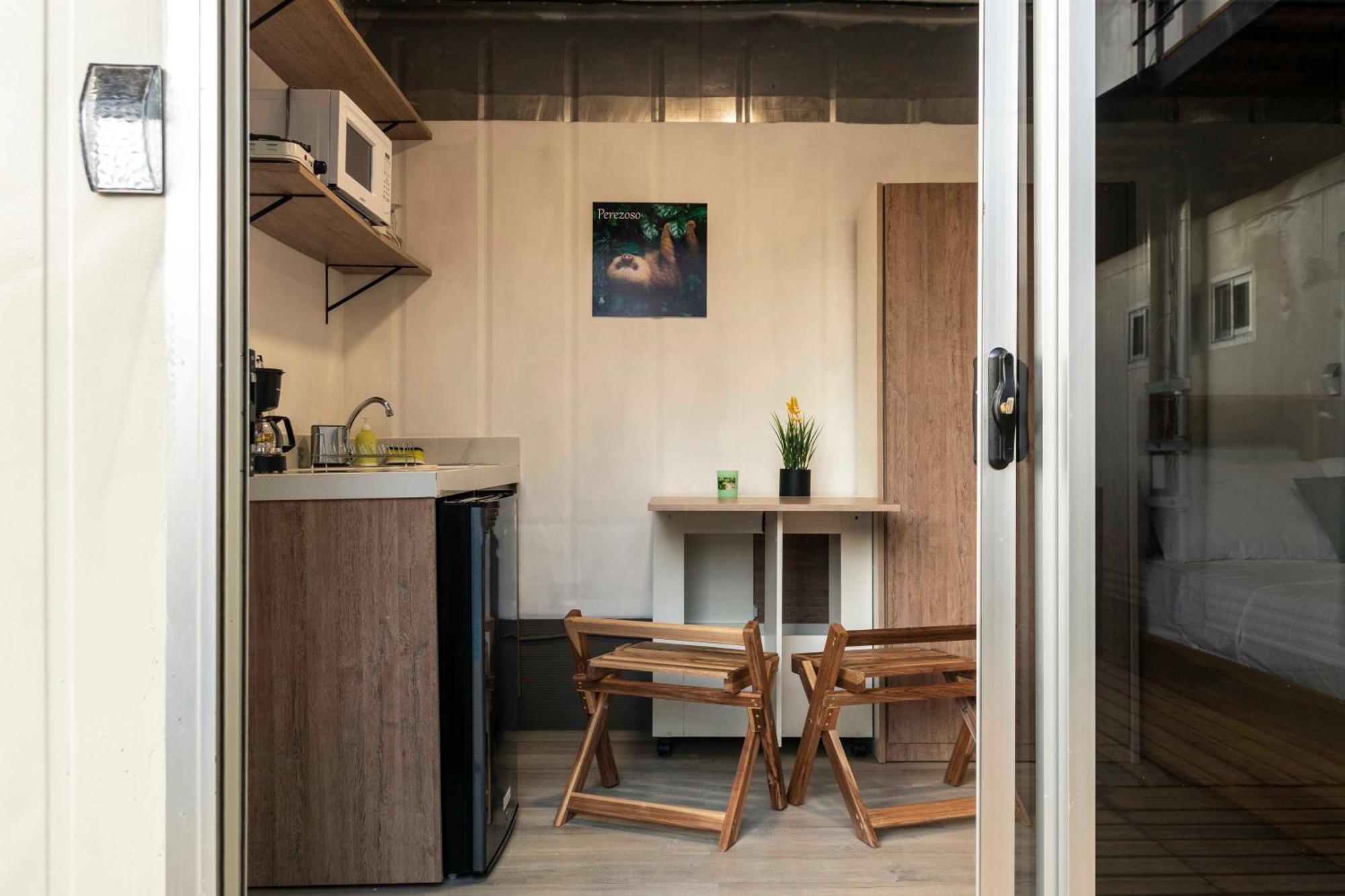 Emi'S Place Container Living ウビタ エクステリア 写真