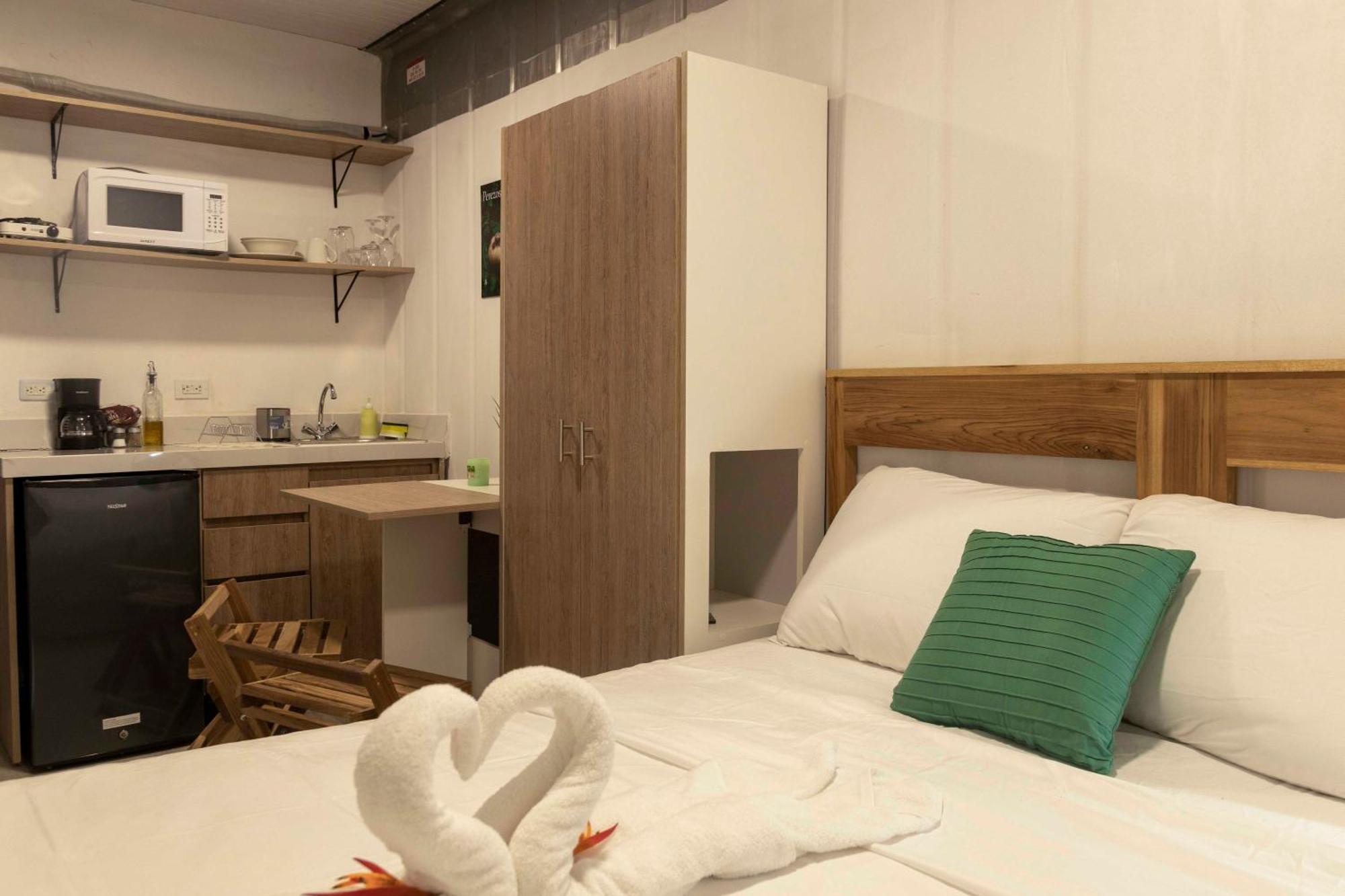 Emi'S Place Container Living ウビタ エクステリア 写真